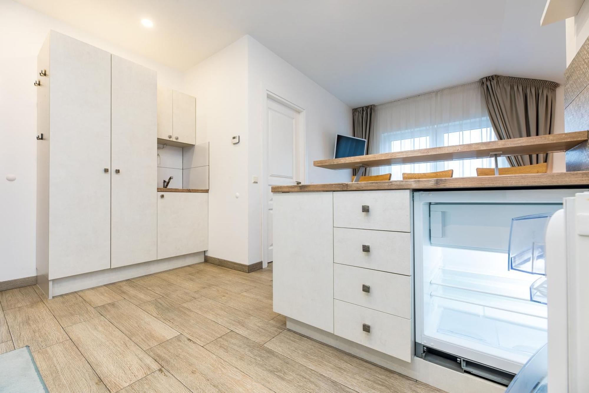 פלאנגה Amber Drop Apartments מראה חיצוני תמונה